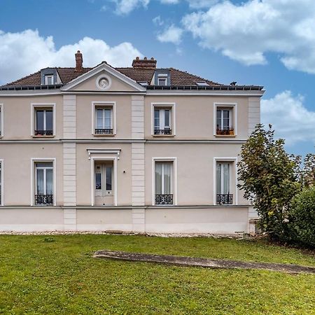 Appart The Parisian Charm Near Disney Thorigny-sur-Marne Buitenkant foto