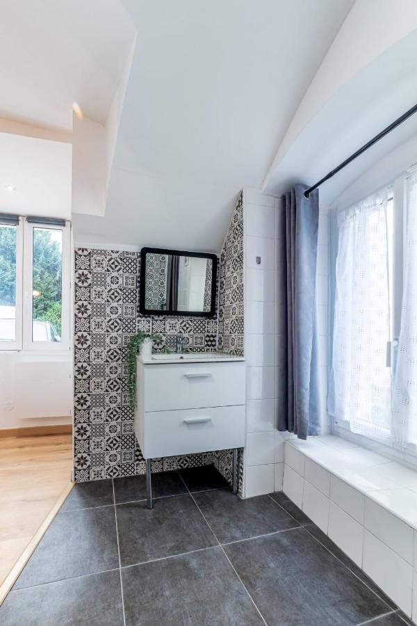 Appart The Parisian Charm Near Disney Thorigny-sur-Marne Buitenkant foto